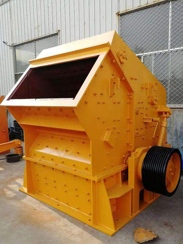 反擊式制砂機(jī) 反擊式制砂機(jī)